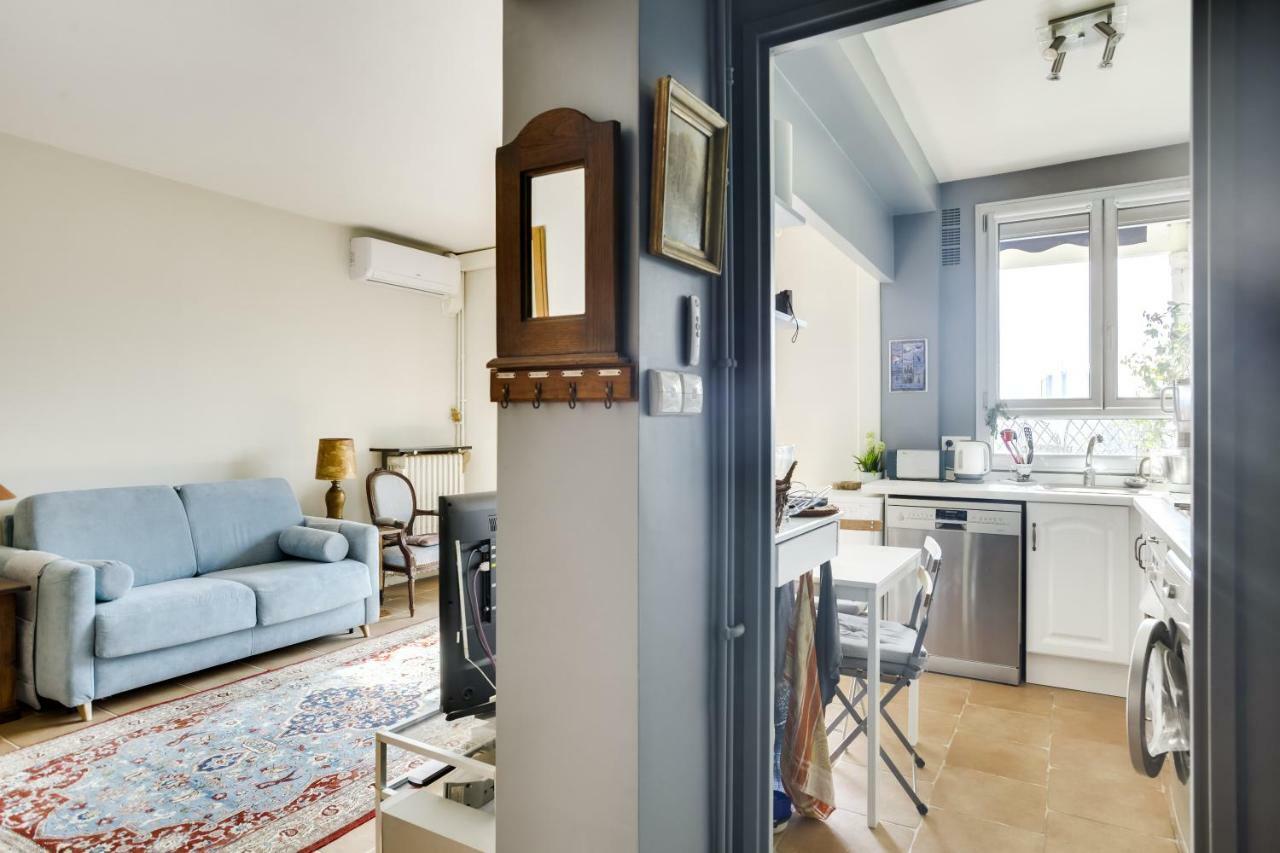 Charming Apartment With Terrace By Weekome Paris Luaran gambar